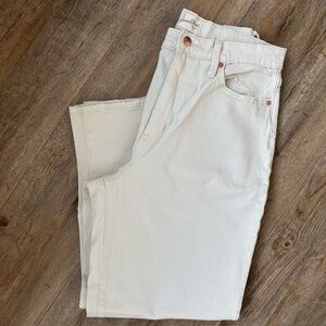 Universal Thread Women's Straight Leg Jeans - Cream